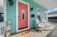 Heated Poolside Oasis, near Pleasure Pier - Golf cart included! - مسبح خاص