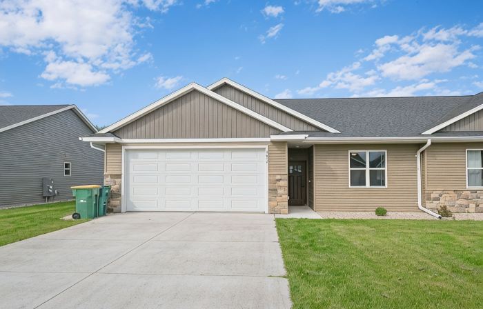 Home away from Home, upscale townhome