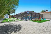 Pool Home - MiniGolf -Arcade- Near Beaches - Pet Friendly