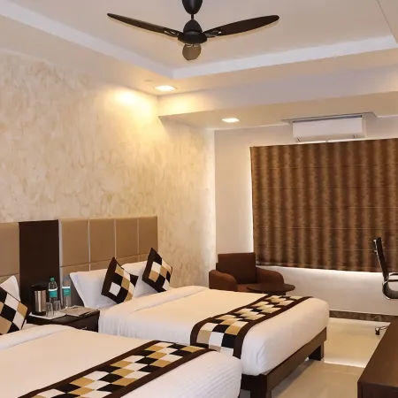 Mangal Grand Hotel