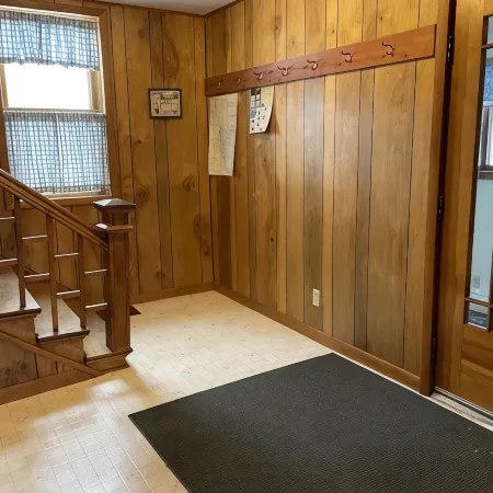 Near Hurley, On the Trail, Large Parking Area, Dog Friendly -The Cary Mine House