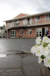 Alexandra Heights Motel