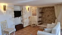 Mattinata, ancient renovated first floor in the historic center - 3-Star