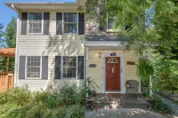 Lovely Home near the river and 5 mins to downtown AVL. - Wifi