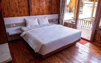 Dlawu Mountain Cottage - balcony