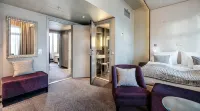 Home Hotel Folketeateret