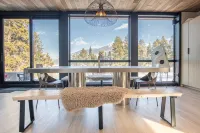 Luxury Lakefront Container Home - Sauna, Fishing, Kayaks & Mountain Views - 마운틴 뷰