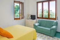 Villa for Friends & Family Reunion, Panoramic Terrace, Garage, Garden, 80m Sea - บังกะโล