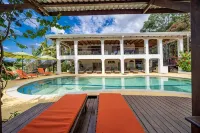 Villa Potrero Luxury Private Beachfront Home with Housekeeper, Concierge - de playa