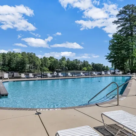 Resort Access - Lake - Pools -Pickleball - Gym. Spacious Townhome for Groups