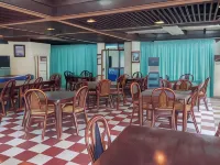 RedDoorz Plus Near Tugu Mercusuar Anyer Hotel in zona Spiaggia Anyer Beach