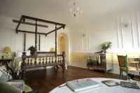 The Glenburn Penthouse Отели в г. 