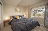 Perfect Mountain Family Getaway with Hot Tub & Fire Pit - Ski, Bike, Fish, Golf! - 4-Star