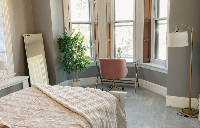 Cozy waterfront 2BR/3 Beds w./ Modern meets Historical Charm/Chic