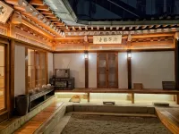 東廟宿舍旅館 - 青年旅舍