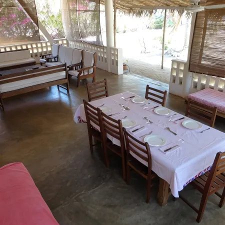 Villa Sambatra Hotels in Majunga