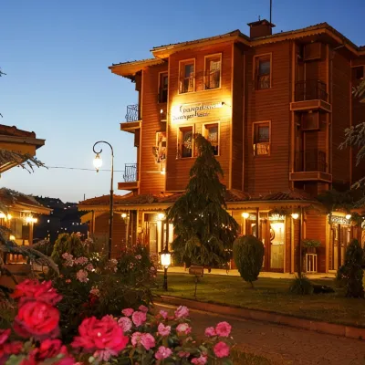 Turquhouse Hotel Hotels near Pierre Loti