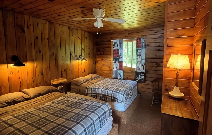 Lakefront Cabin on Chippewa Flowage, Dun Rovin Road, Hayward, WI