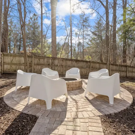 Curated 3BR Boutique Retreat in Cary – Walk to Trails, Close to Downtown