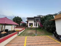Tropica Villa, Kuningan