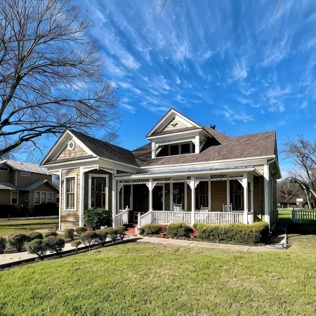 Historical Krezdorn House in the heart of Seguin!