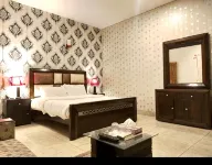 Livin Hub Guest House - Pet friendly