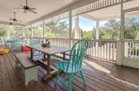 Beautiful Palm Island House! Walk2Beach. Pool, Spa, Kayaks, Bikes, Dock.Amazing!