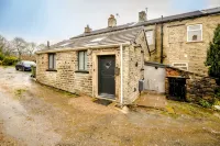 Cottage Hide-Out Hotels in 