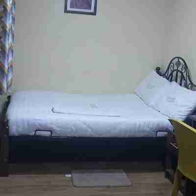 The Posh Inn Rooms