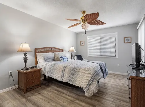 Walk To The Beach and Restaurants with Pools, Tennis and BBQ - 3-Star