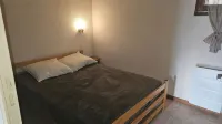 Mountain-view apartment sleeps 6