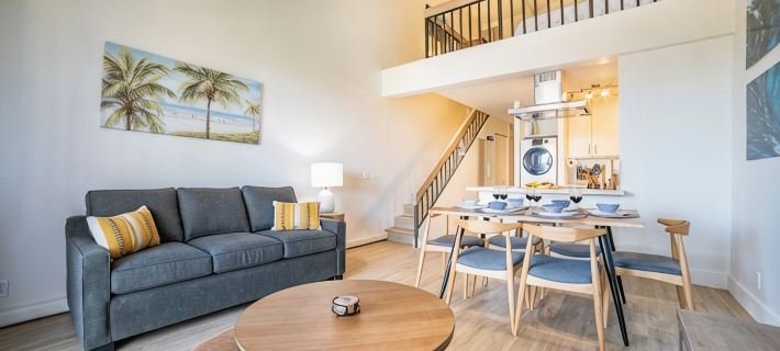 Top Floor, 360 deg Ocean View, Totally Remodeled, 2-bed 2 bath with split AC Hotele w: Kihei