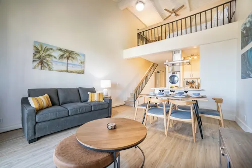 Top Floor, 360 deg Ocean View, Totally Remodeled, 2-bed 2 bath with split AC - 4 Sao