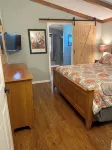 Cozy 3 bed, 2 bath home close to historic downtown Hannibal - Wifi