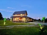 Private Spacious Cabin Retreat • Sleeps 17 • 3 Full Baths • Perfect for Groups - Alppimaja
