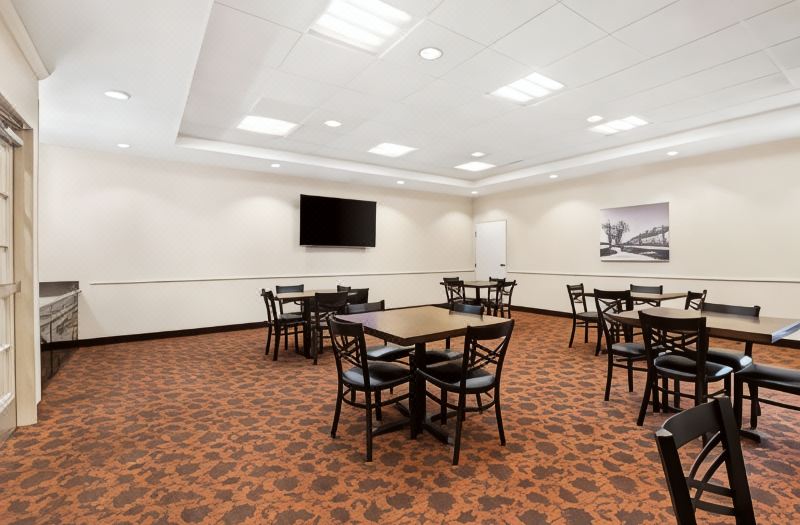 Best Western Ontario Mills Mall photo 5