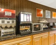 Comfort Inn Owatonna Near Medical Center - breakfast