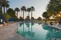 Stevens Inn - Pools