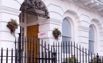 Smart Russell Square Hostel