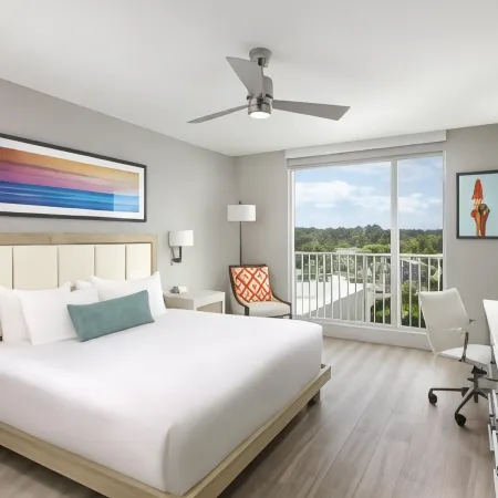 Sunseeker Resort Florida Gulf Coast, Curio Collection Hilton