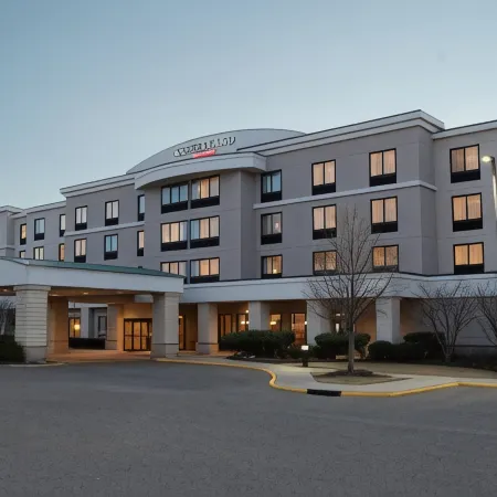 Courtyard Republic Airport Long Island/Farmingdale