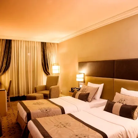 Darkhill Hotel