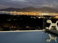Contemporary villa, exceptional sea view Gulf of Ajaccio, - วิลล่า