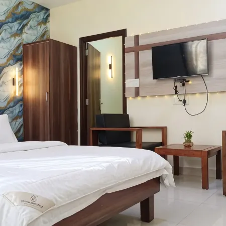 Kanakshri Hotel, Near Bikaner Railway Station