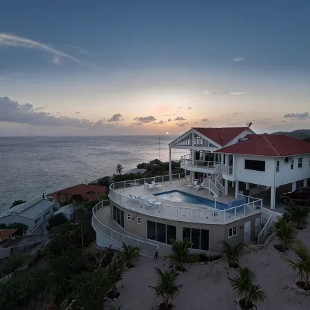 The Most Beautiful and Relaxing Oceanfront Views of Curacao