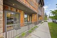 Luxe, Large, Stylish Glacier National Park Condo! Best Location in Town!