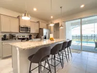 Stylish family friendly, 5 suites near Disney! - Private Pools