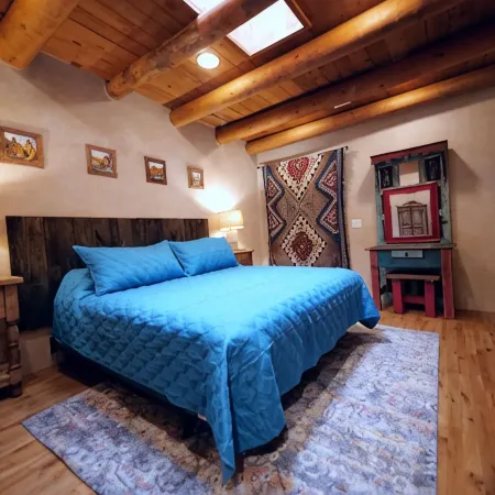 Casita with Private Hot Tub Near Santa Fe Plaza