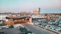 Red Deer Resort & Casino - parking