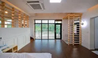 Yangyang 56st Pension - เพนชั่น